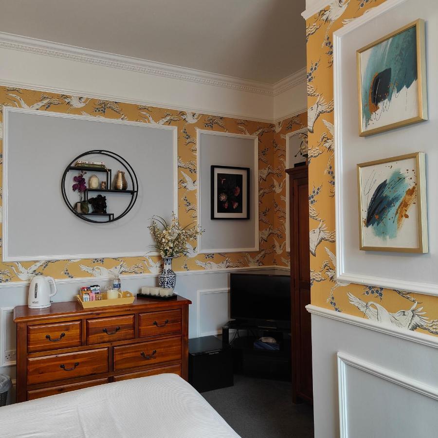 The Corner House Bed & Breakfast Lowestoft Eksteriør bilde