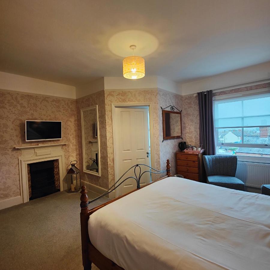 The Corner House Bed & Breakfast Lowestoft Eksteriør bilde